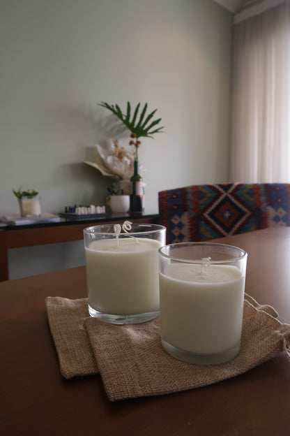 Fusion a hand-poured soy candle