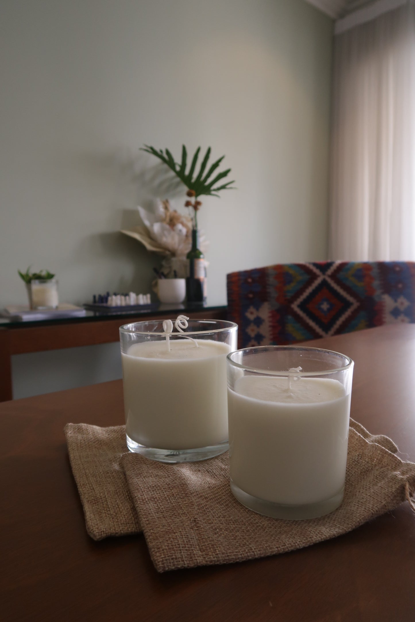 Velvety a hand-poured soy candle